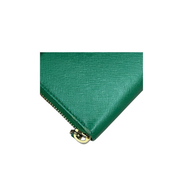 EUC Prada Ziparound Wallet w/COA - Picture 3 of 8